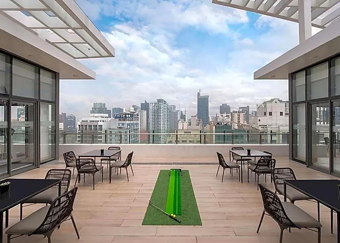 Citadines Benavidez Makati Hotel 4*