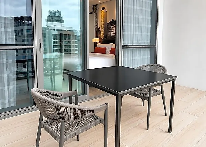 Hotel Citadines Benavidez Makati 4*